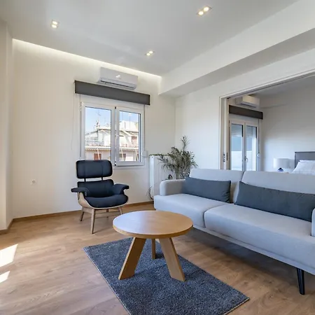 Apartment Attiki Sqr, Metro Station, 2 Bedrooms Flat By Mps *